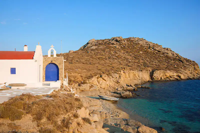 Holidays in Mykonos for the "quiet" and the "restless"